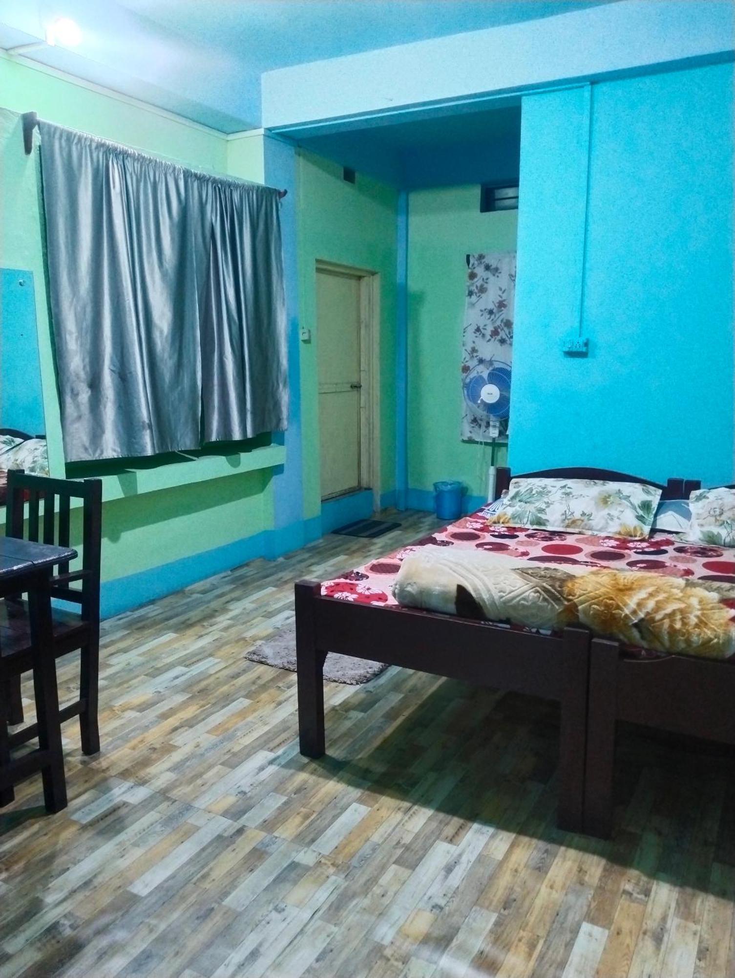 The Bethel Guest House 乞拉朋齐 外观 照片