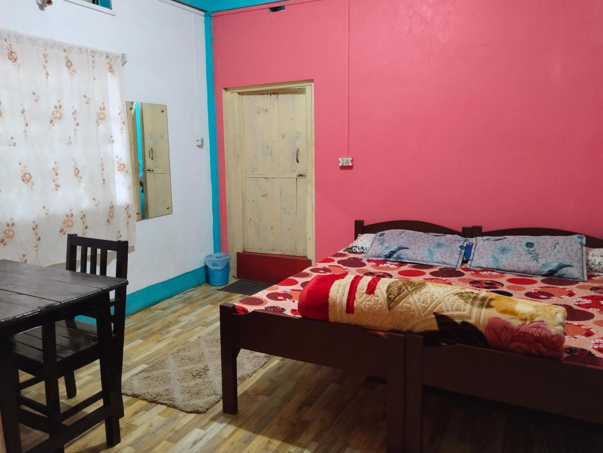 The Bethel Guest House 乞拉朋齐 外观 照片